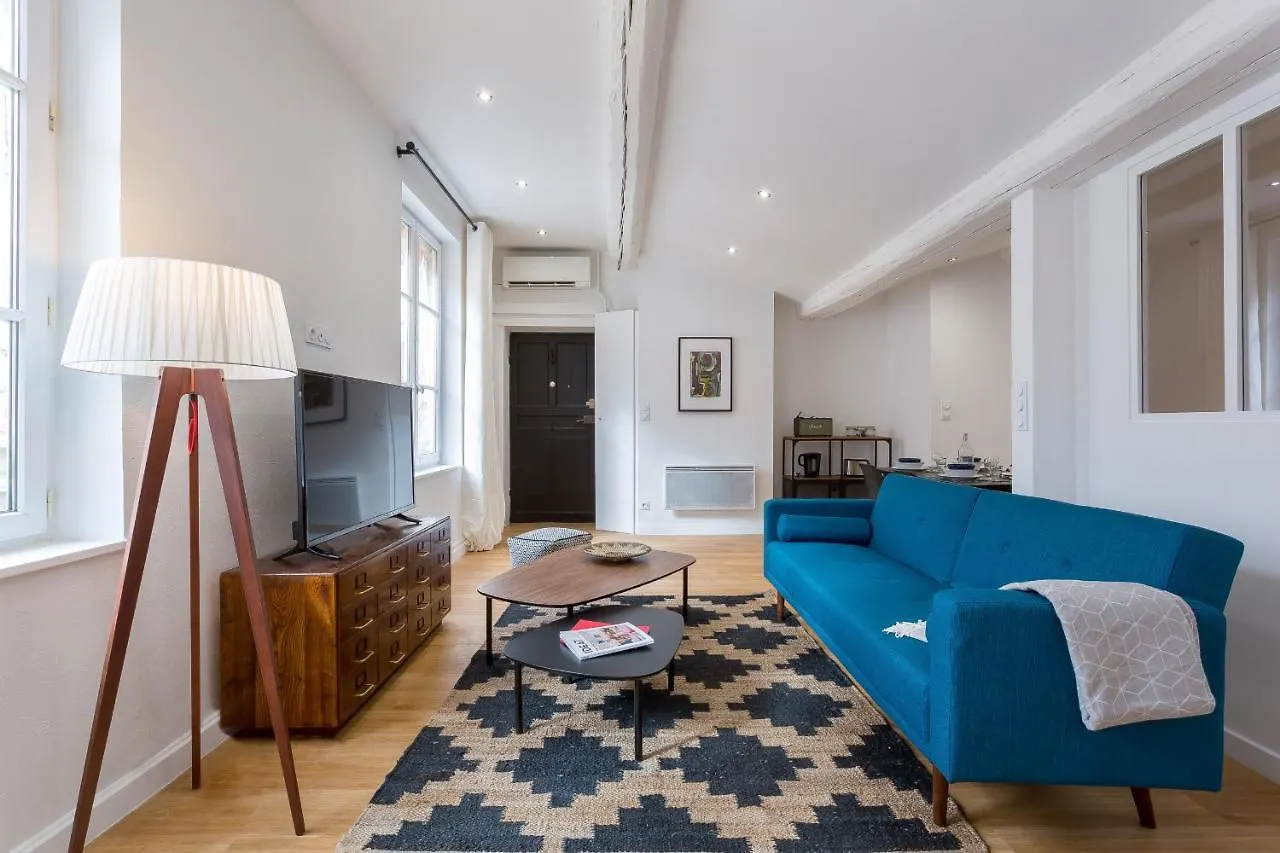 Dify Vitton - Massena Apartment Lyon France