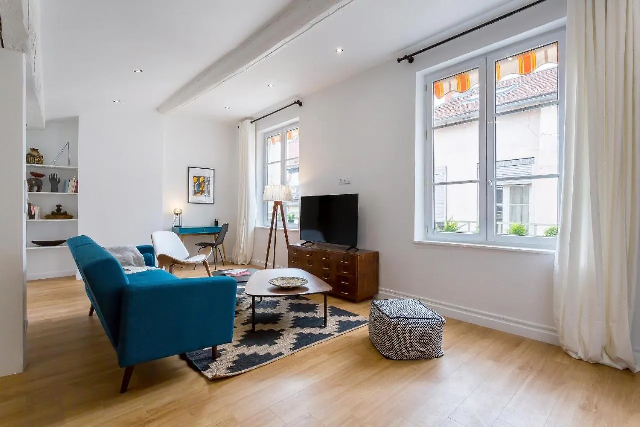 Dify Vitton - Massena Apartment Lyon 0*,  France